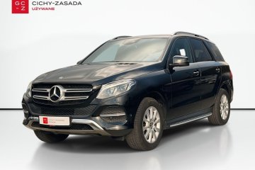 LED Podgrzewane i elektrycznie ustawiane siedzenia, Bluetooth Kamera