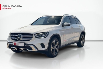 4-Matic Reflektory LED Kamera Apple CarPlay AndroidAuto SkórzaneFotele